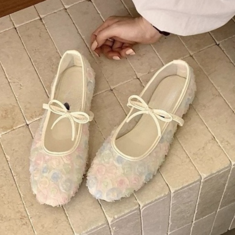부드러운 뉴 차이니즈 로즈 메쉬 메리제인 슈즈 2026 - Women'S Fashion For Summer 2026 리뷰 및 가격